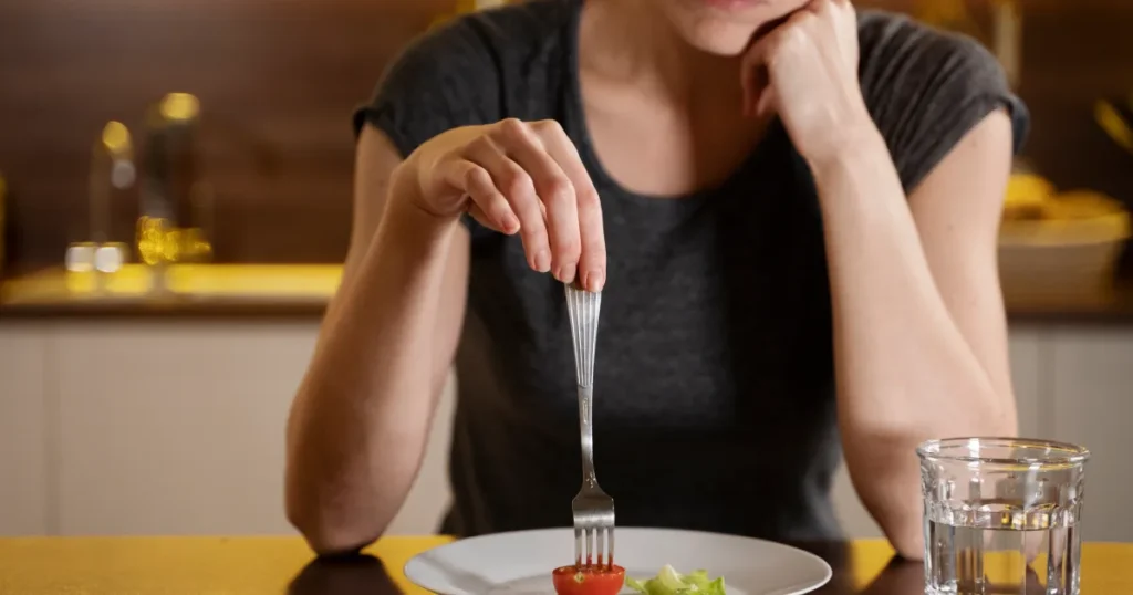 Agonorexia: o perigo da obsessão estética com medicamentos para emagrecer