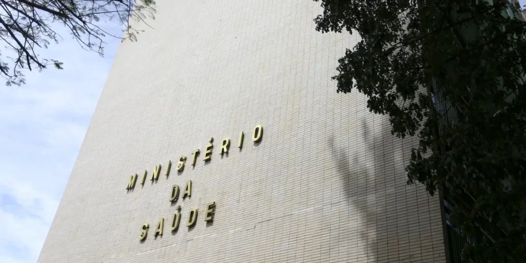 Ministério da Saúde amplia vacinação contra HPV para crianças vítimas de violência sexual