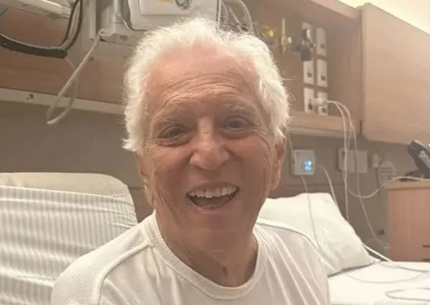 Internação e adiamento da cirurgia de Carlos Alberto de Nóbrega por infecção