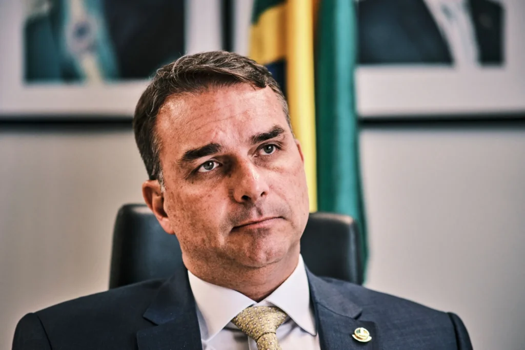 Investigação revela novos detalhes sobre bastidores da negociação da covaxin