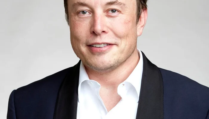 6384cf9495e14633f52ff1ee_637e4633f3ef8340cfcefba9_633c3fa160f1d7381545a0e2_Elon_Musk_Royal_Society_(crop2).jpg