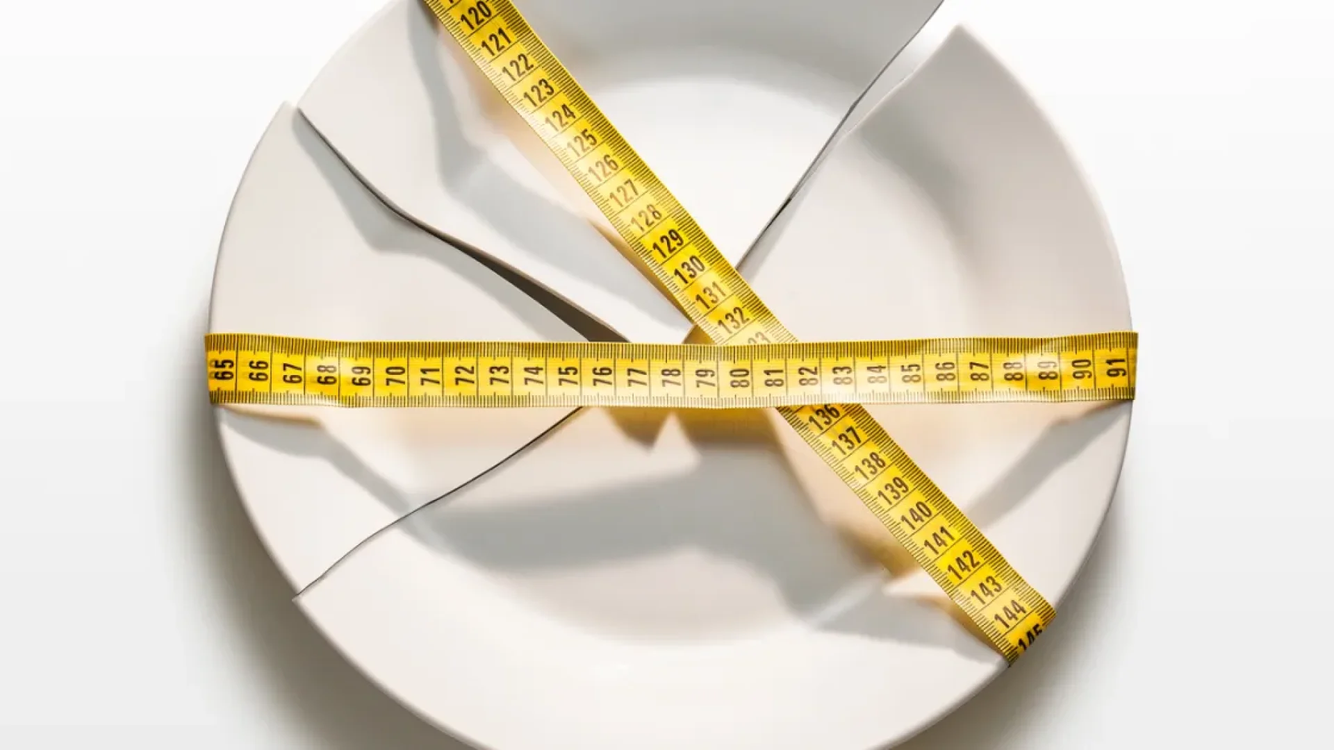 A psicologia por trás do ganho de peso: por que a comida se torna o refúgio emocional