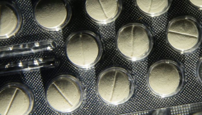 Anvisa autoriza novo medicamento oral para prevenção de enxaqueca