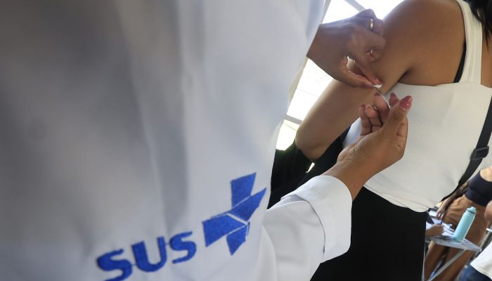 Avanço do sarampo nos Estados Unidos desafia barreiras sanitárias no Brasil