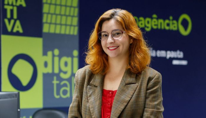 Jornalista é finalista em premiação com reportagem sobre vacinação