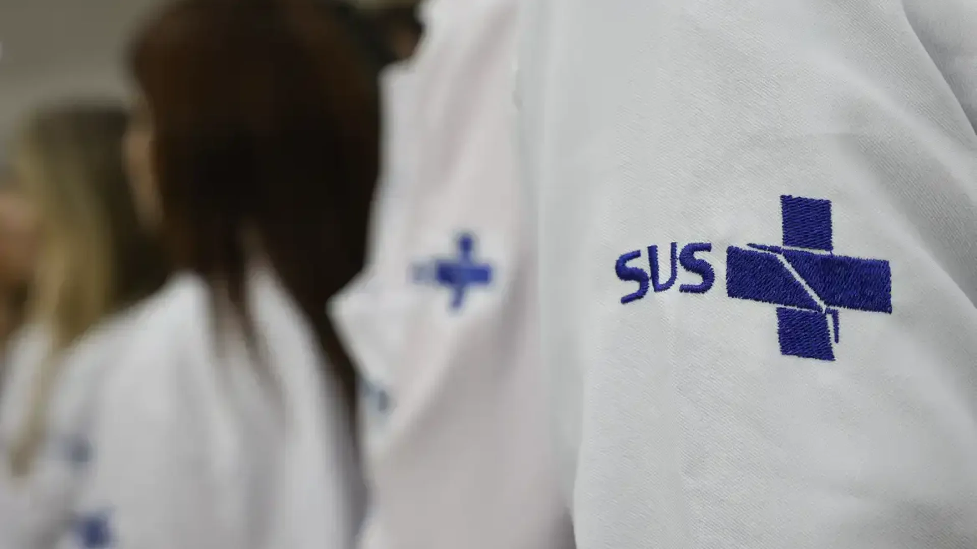 Mais Médicos Especialistas abre nova chamada com centenas de vagas