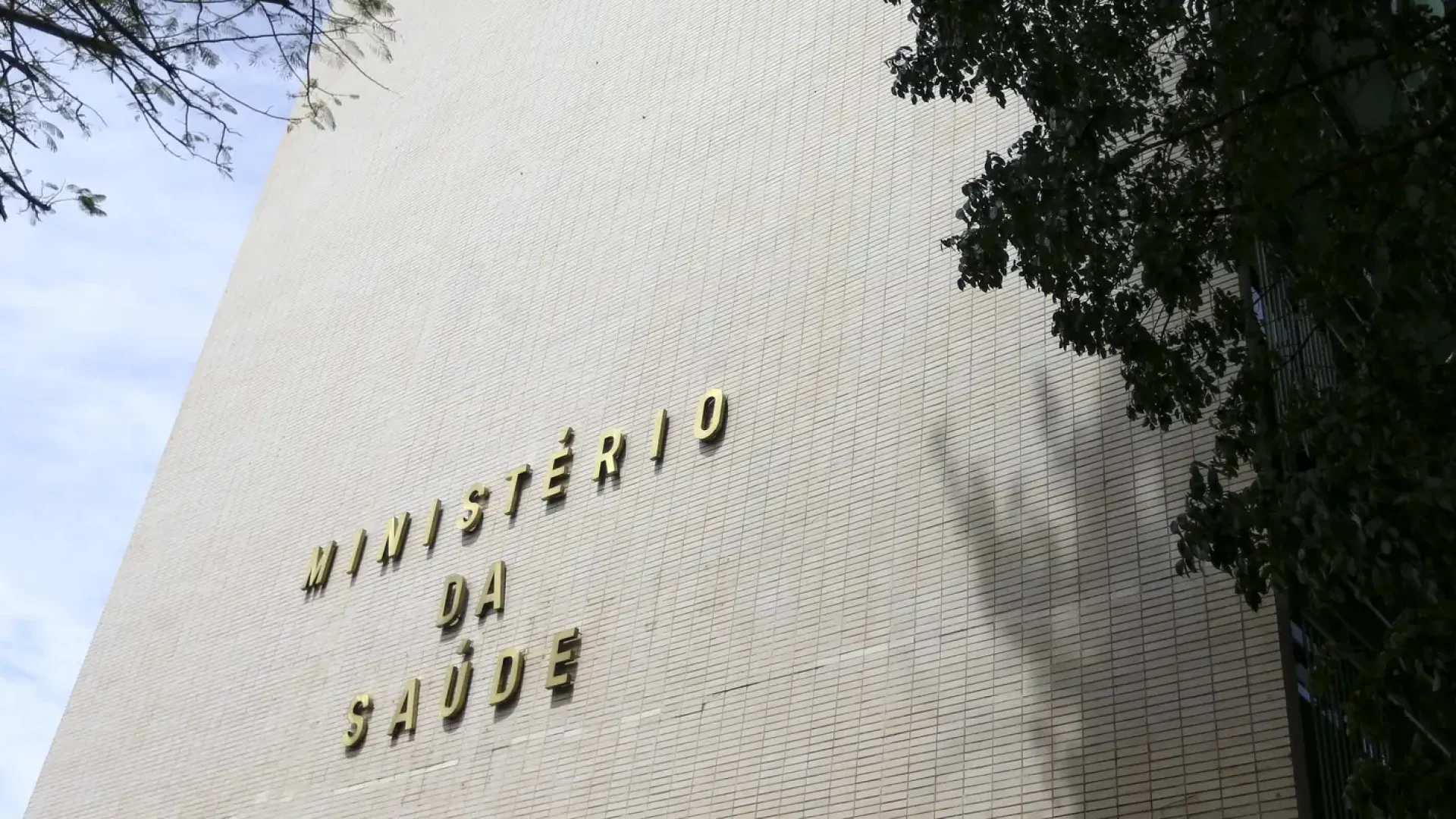 Ministério da Saúde amplia vacinação contra HPV para crianças vítimas de violência sexual