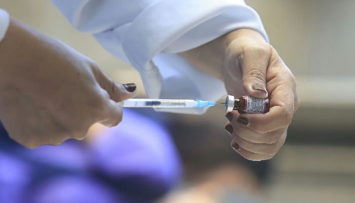 Santo André inicia vacinação de bebês contra o sarampo após registro de caso na cidade