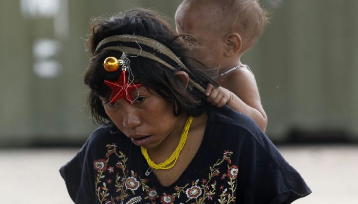 Saúde inicia força-tarefa para realizar 750 atendimentos especializados na Terra Yanomami