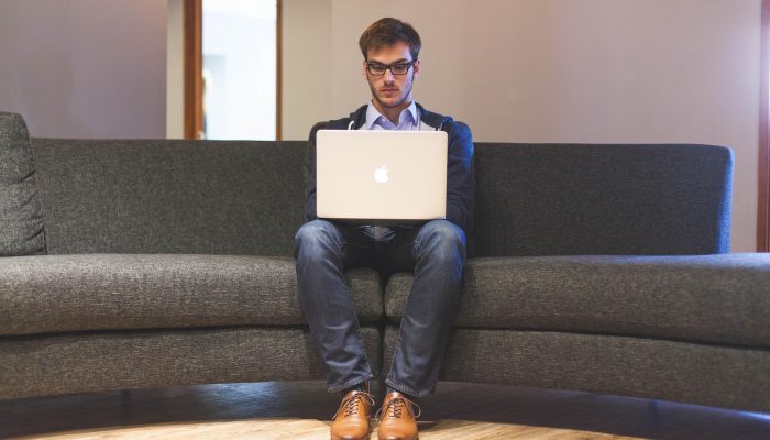 startupstockphotos-man-593372_1920